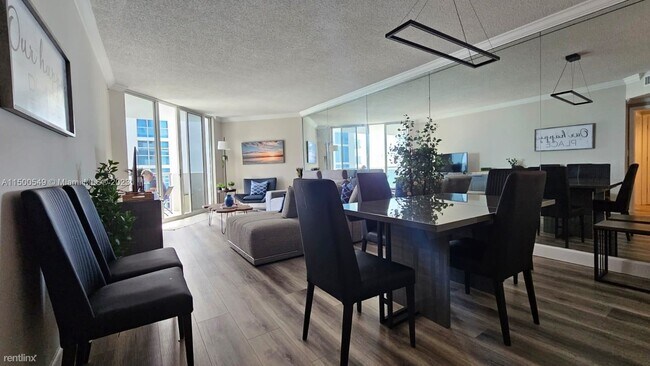 Foto del edificio - 1 br, 1 bath Condo - 17375 Collins Ave # 2304