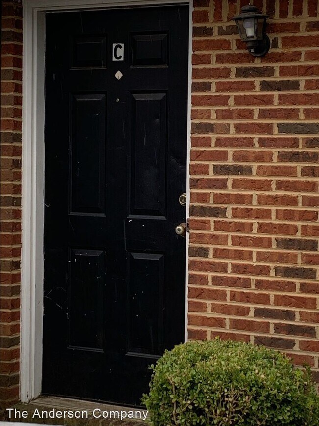 Foto del edificio - 2 br, 1 bath House - 2216 Friar Tuck Lane C