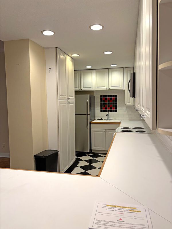 Foto del edificio - 3060 Pharr Ct N Northwest