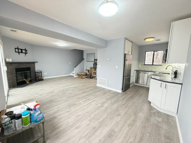 Foto del edificio - 3314 Windermere Dr