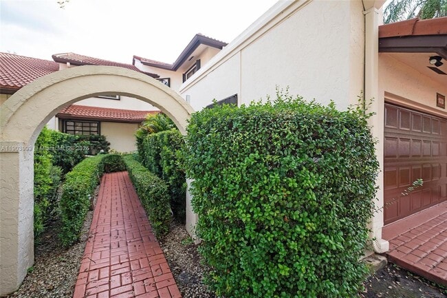 Foto del edificio - 9318 NW 50th Doral Cir S