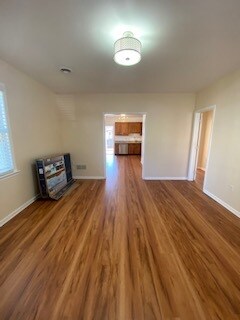 Building Photo - 4506 Maple Ave