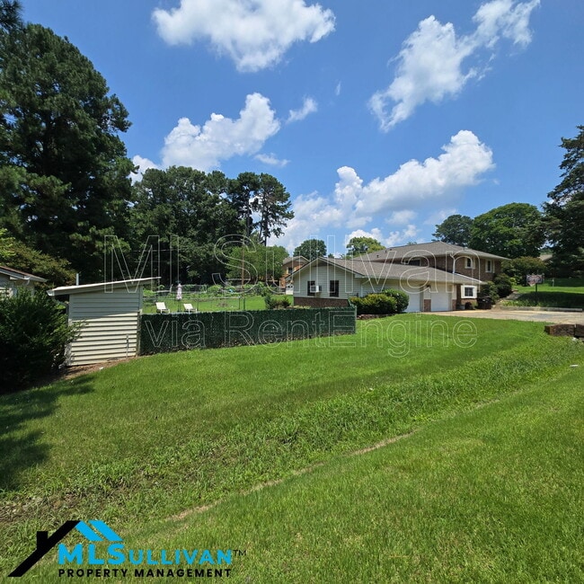 Photo - 2601 Cohnwood Dr House