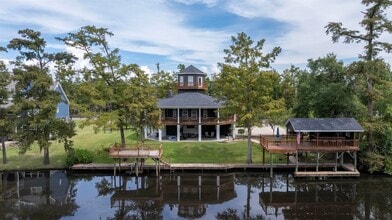 Building Photo - 5004 Cypress Lake Dr