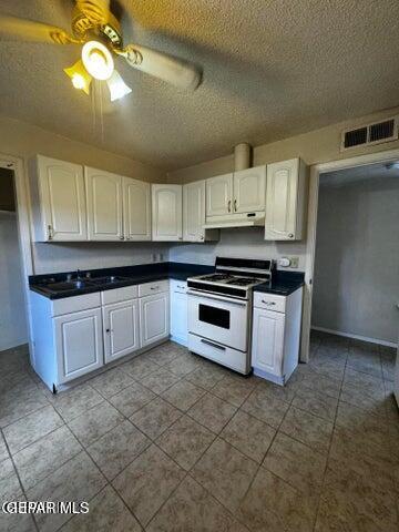 Building Photo - 386 McCune Rd