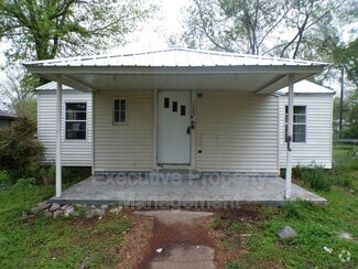 Building Photo - 1725 Short 14th St N