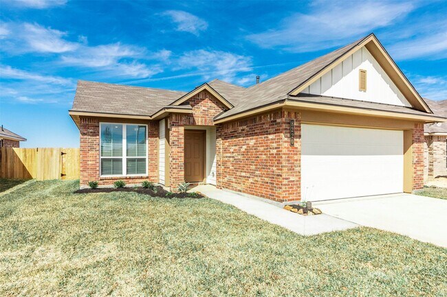 Building Photo - 8220 Tourmaline Wy