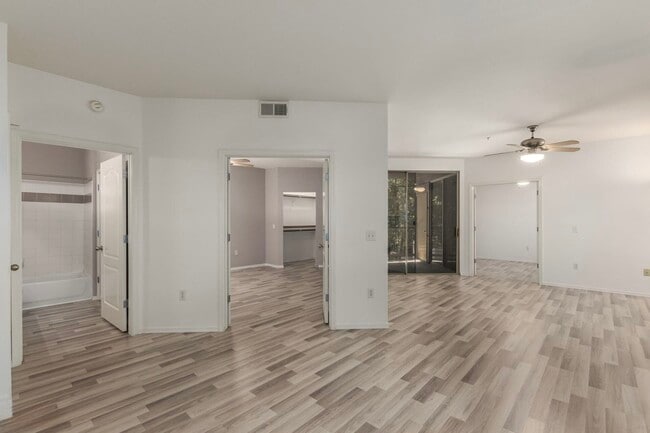 Foto del edificio - 1701 E Colter St