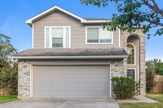 Building Photo - 18400 Sunrise Pines Dr