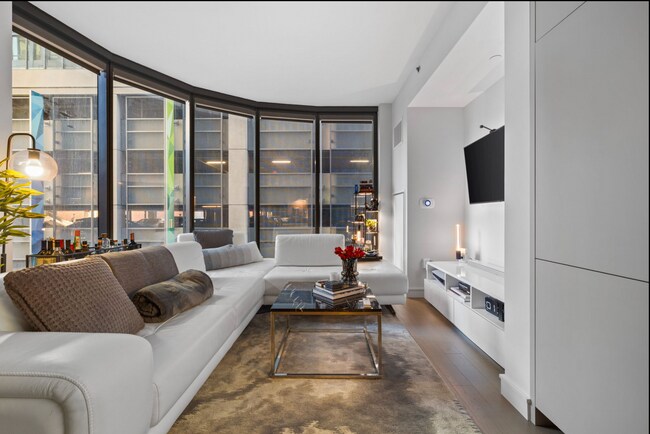 Foto del edificio - 55 Lagrange St