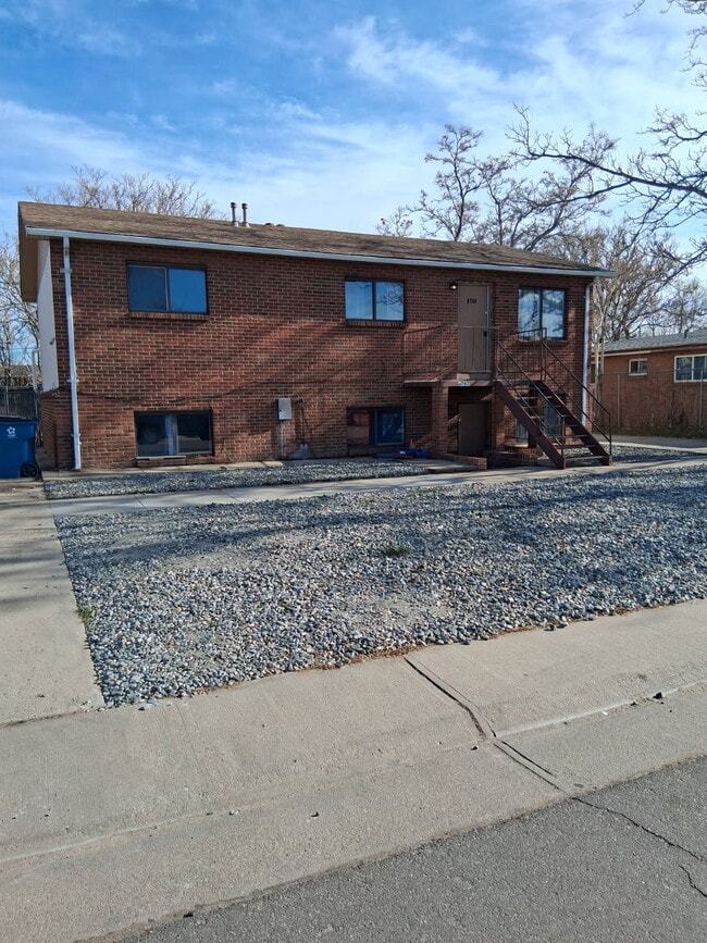 Foto del edificio - 6764 Locust St