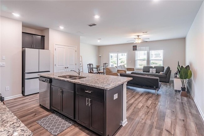 Foto del edificio - 1452 Villageside Ct