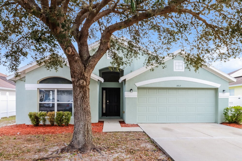 Primary Photo - 9912 Riverchase Dr