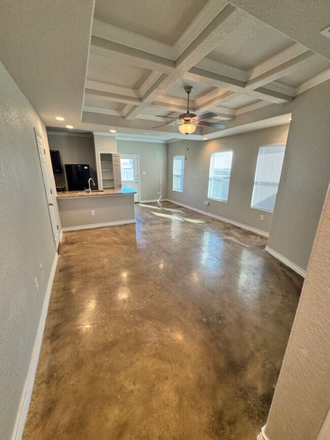Foto del edificio - Elegant Townhome Ready for Move In - 3 BR 2.5 Bath - NE San Antonio (in Selma)