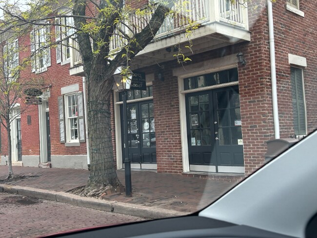 Foto del edificio - 336 S Main St