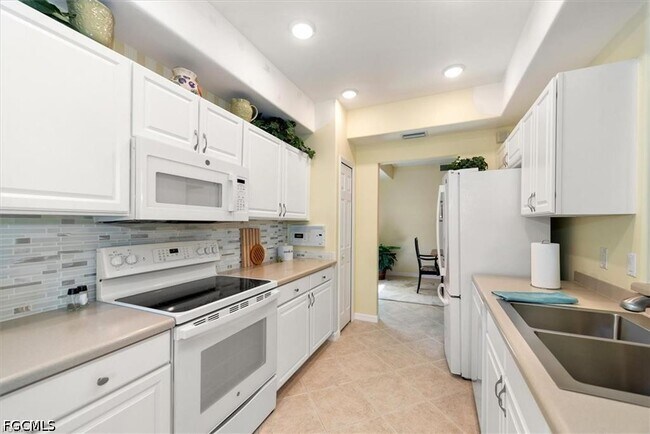 Foto del edificio - 11033 Mill Creek Way
