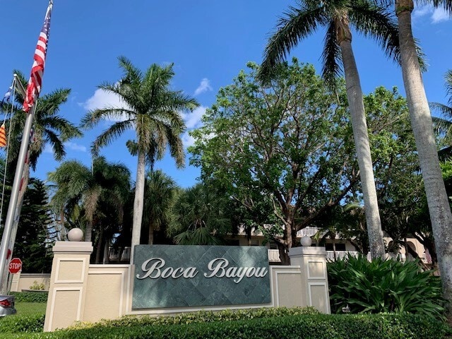 Building Photo - 26 Royal Palm Way
