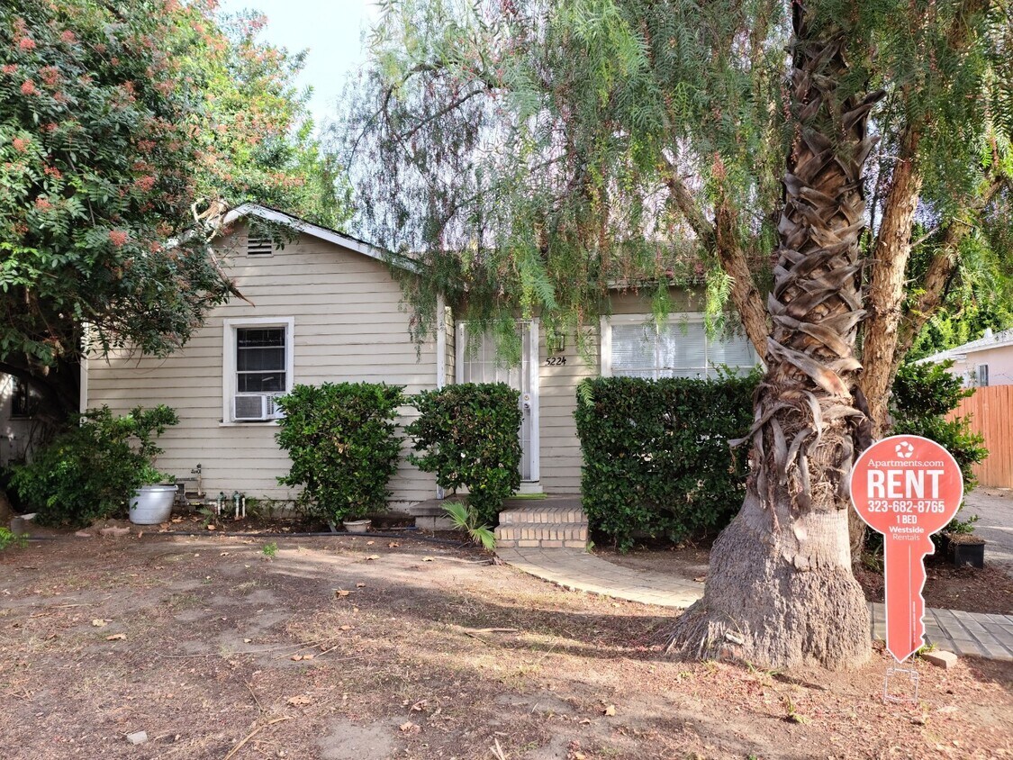 Front Unit - 5224 Tilden Ave