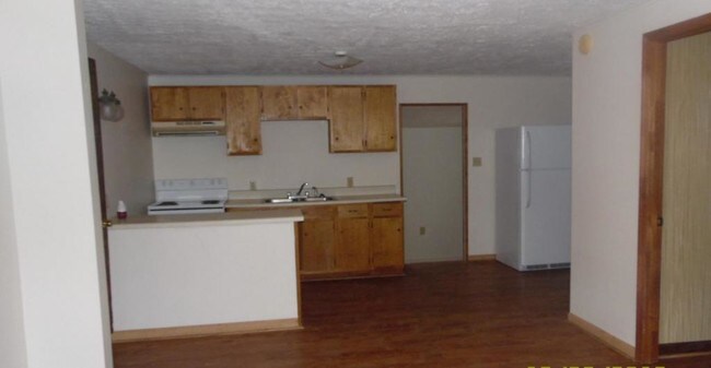 Building Photo - 526 E 19th St