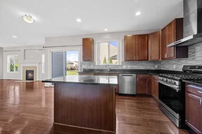 Foto del edificio - 1550 Cinnabar Dr