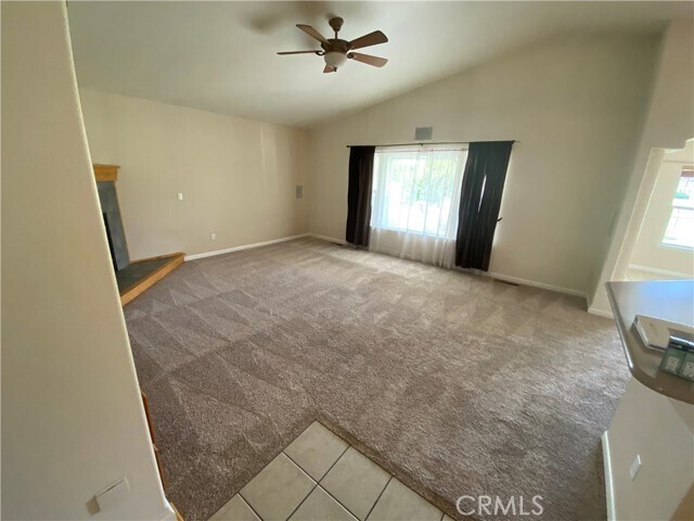 Foto del edificio - 18593 Hidden Valley Rd