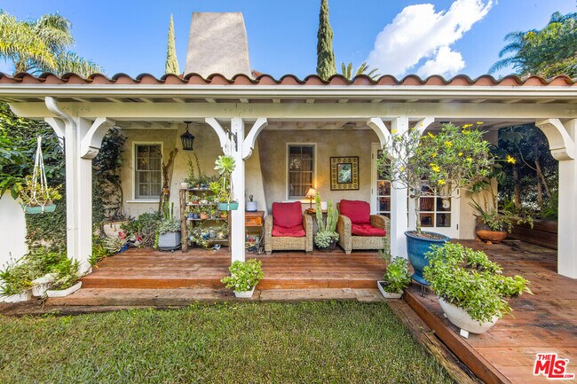 Foto del edificio - 5918 Canyon Cove