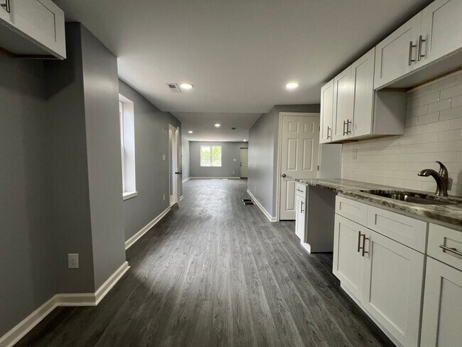 Building Photo - Anika Homes 4 Bedroom