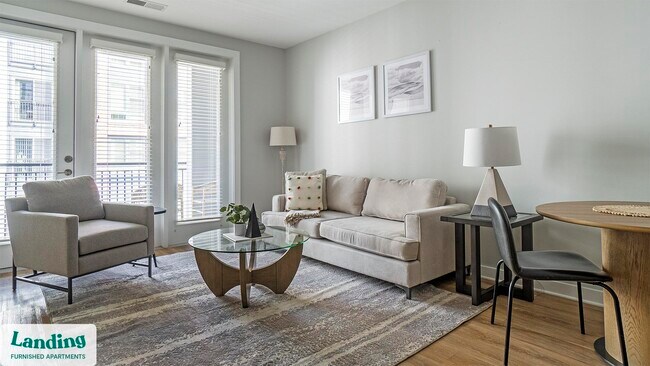 Building Photo - 545 Foster St