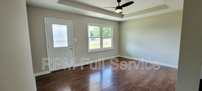 Building Photo - 5137 Old Rome Pike