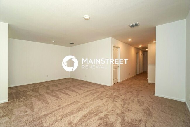 Foto del edificio - 5 Bedroom Pet-Friendly Home in New Braunfe...