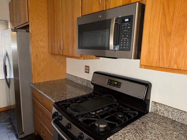 Foto del edificio - 9076 Walker Ct