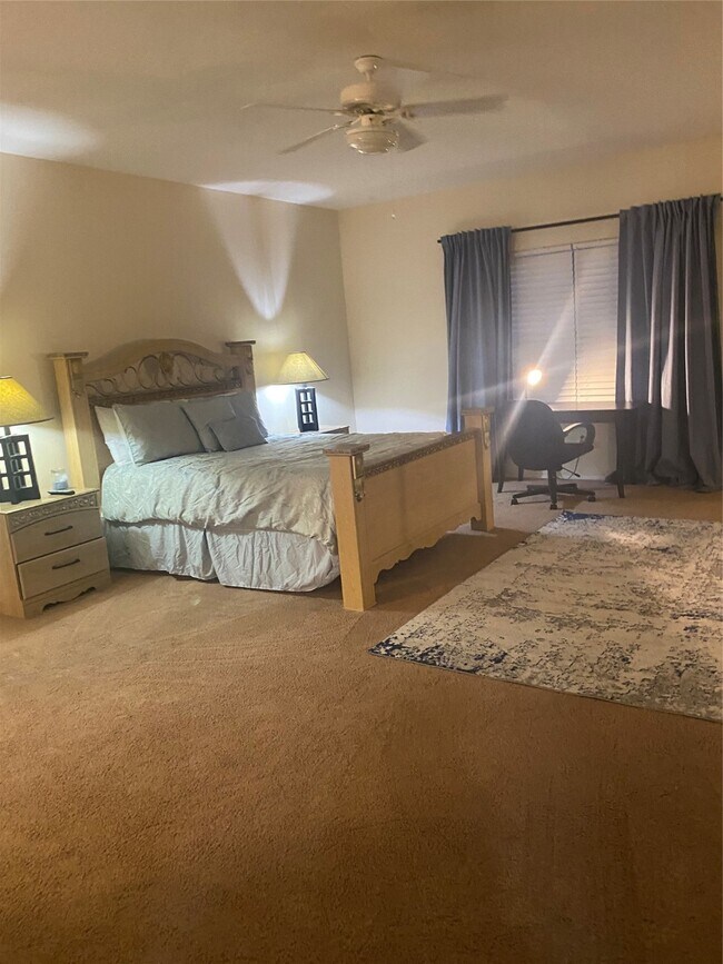 Foto del edificio - 580 Wilcrest Dr