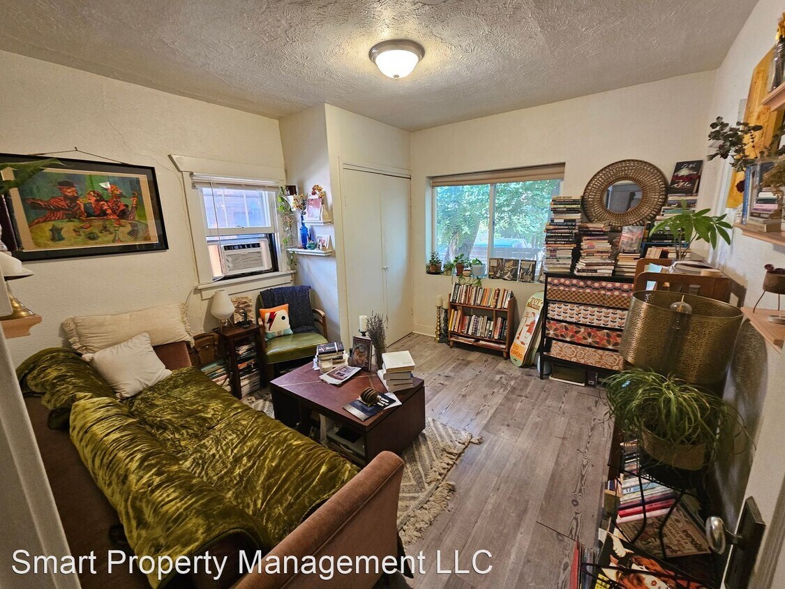 Foto del edificio - 2 br, 1 bath House - 3746 1/2 Tejon Street