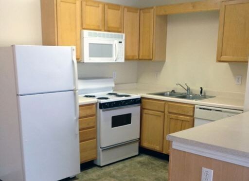 Building Photo - 3703 Claypond Rd