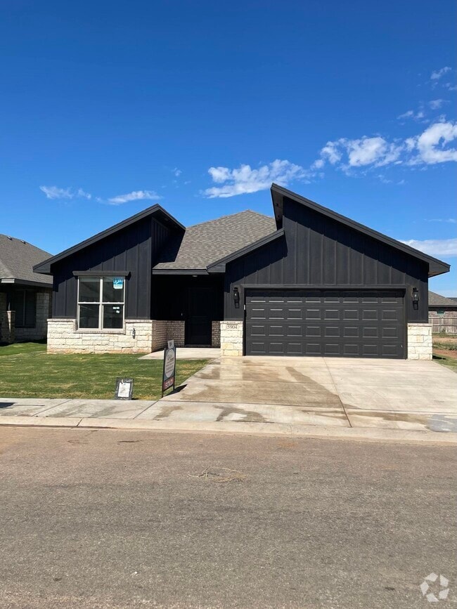 Building Photo - 5904 Viola Ave