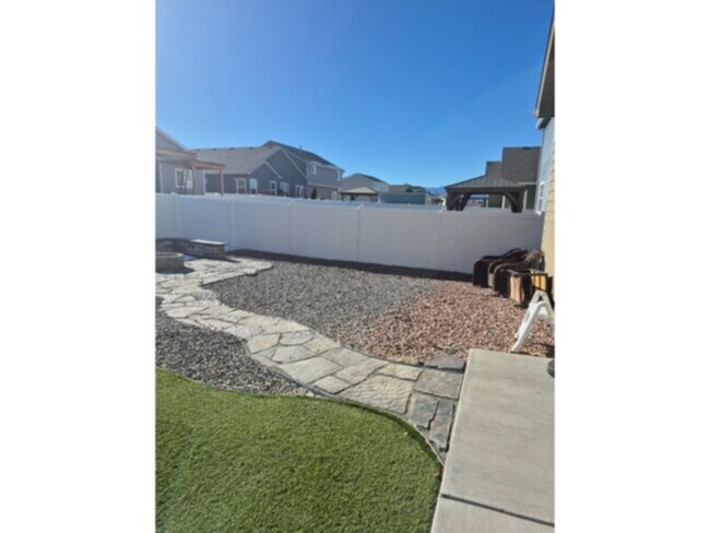 Foto del edificio - Single Family Home