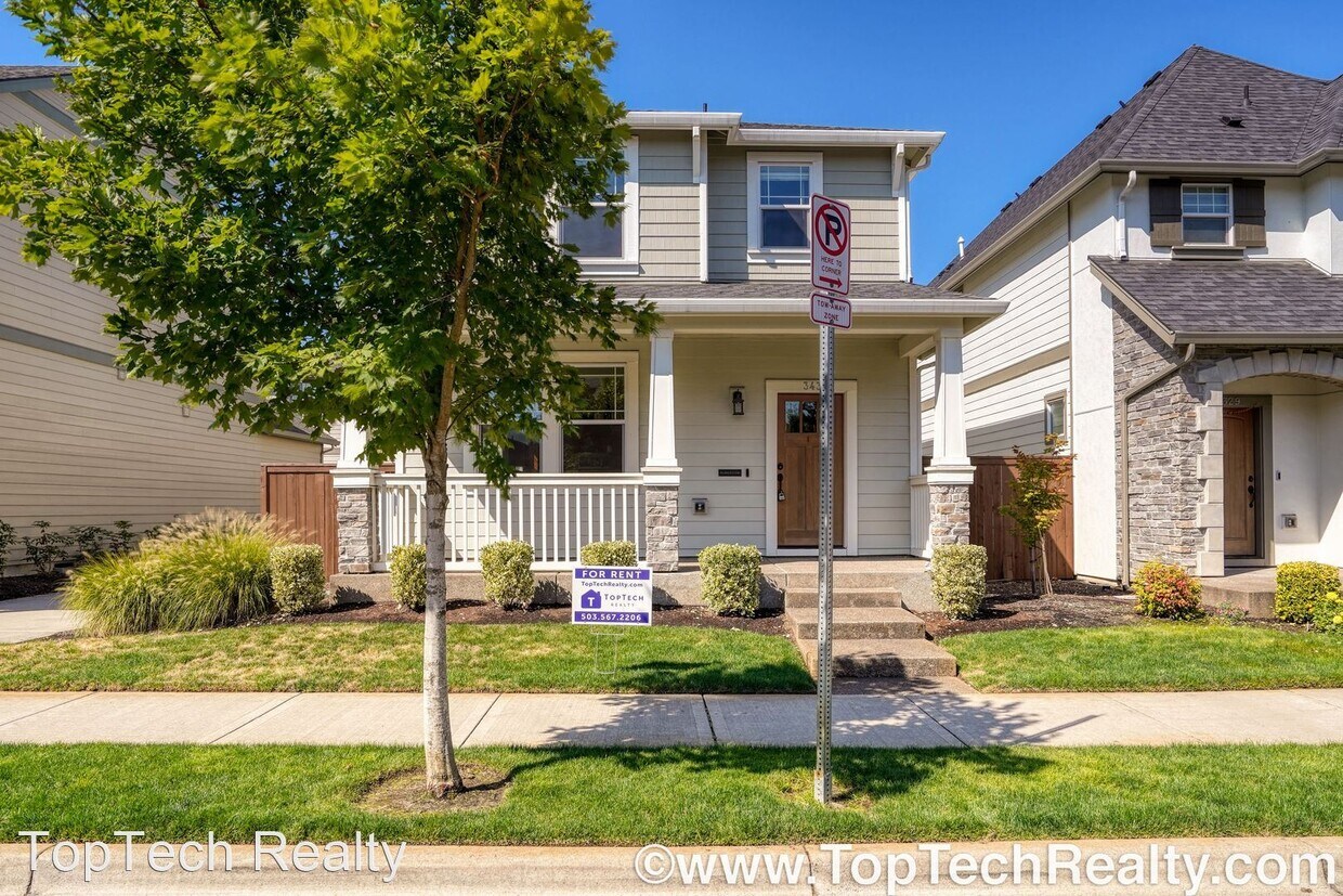 Primary Photo - 4 br, 2.5 bath House - 343 SW Mitchum Ter