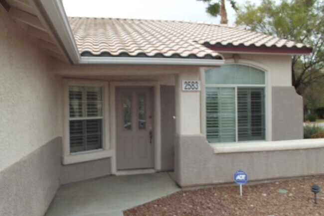 Building Photo - Henderson Pool Home