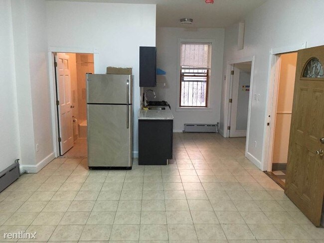 Foto del edificio - 595 3rd Ave
