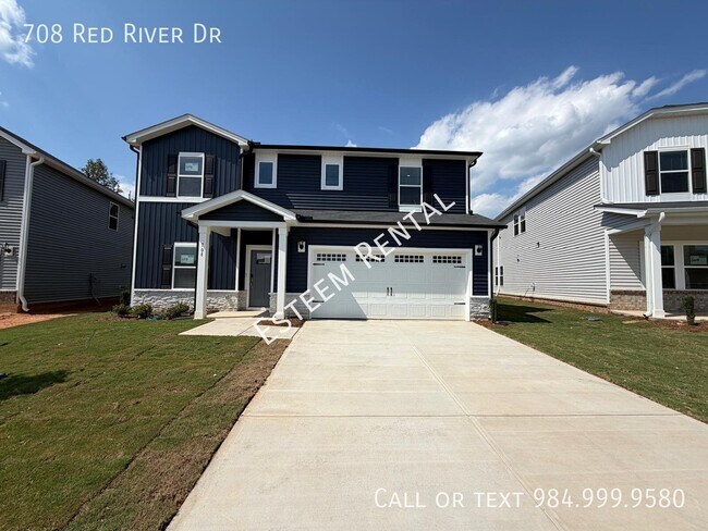 Building Photo - 708 Red River Dr