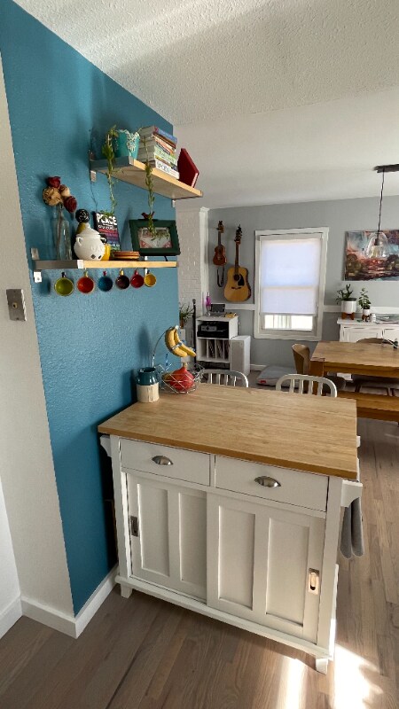 Foto del edificio - 1025 Sparta Dr