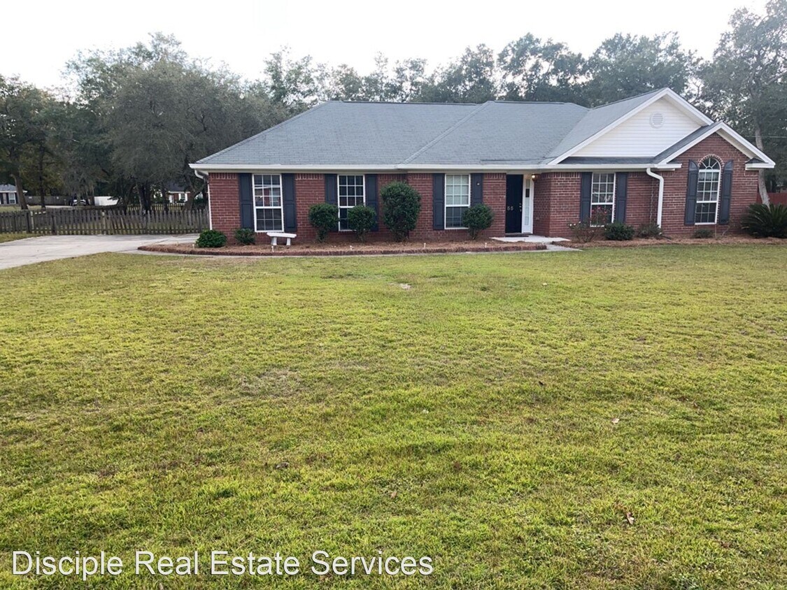 3 br, 2 bath House 55 Phillip Drive House Rental in Ellabell, GA