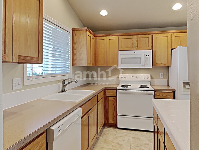 Foto del edificio - 1692 SW Creekside Ln