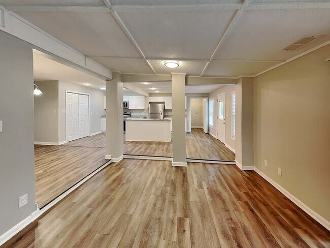 Foto del edificio - 721 Utoy Cir SW