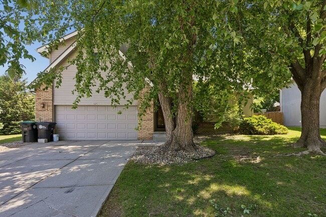 Photo - Spacious 4-Bedroom Home!