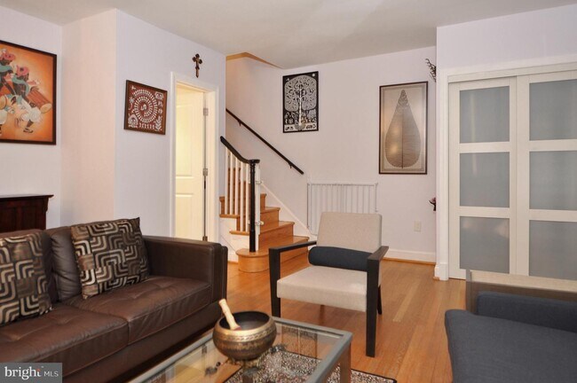 Foto del edificio - 5010 Nebraska Ave NW