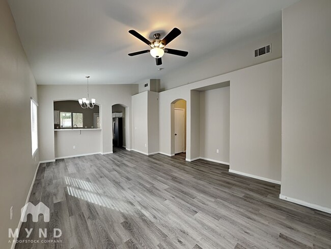 Building Photo - 1419 Old Cobble Dr
