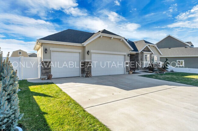 Foto del edificio - 1419 Stayner Dr