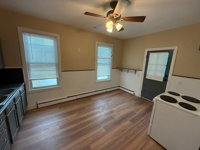 Foto del edificio - 29-31 Palmer Ave