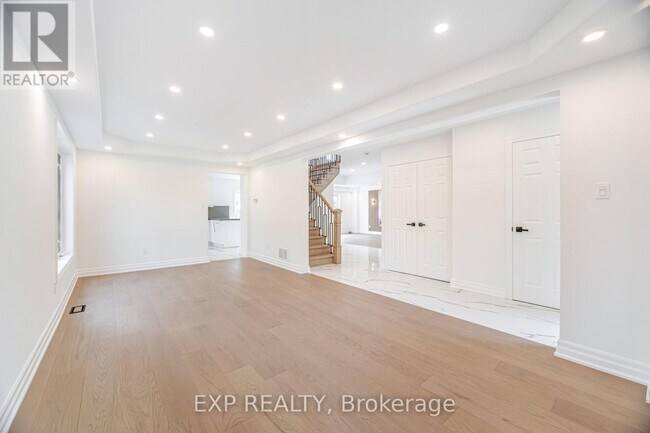 Building Photo - 2417 Orchard Rd